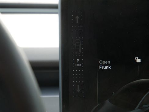 Used 2024 Tesla Model 3 Performance image 23