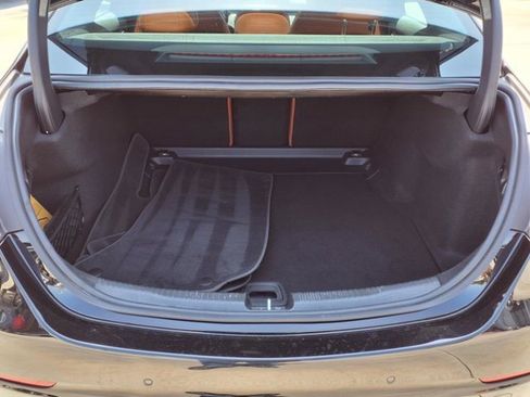 Used 2025 Mercedes-Benz C 300 4MATIC Sedan image 21