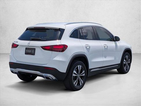 Used 2026 Mercedes-Benz GLA 250 image 5