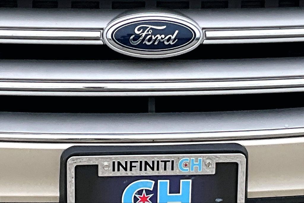 Used 2018 Ford Escape SEL AWD/4WD image 12