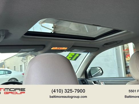 Used 2013 Toyota Highlander Limited image 29