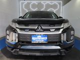 Used 2020 Mitsubishi Outlander Sport SE image 2
