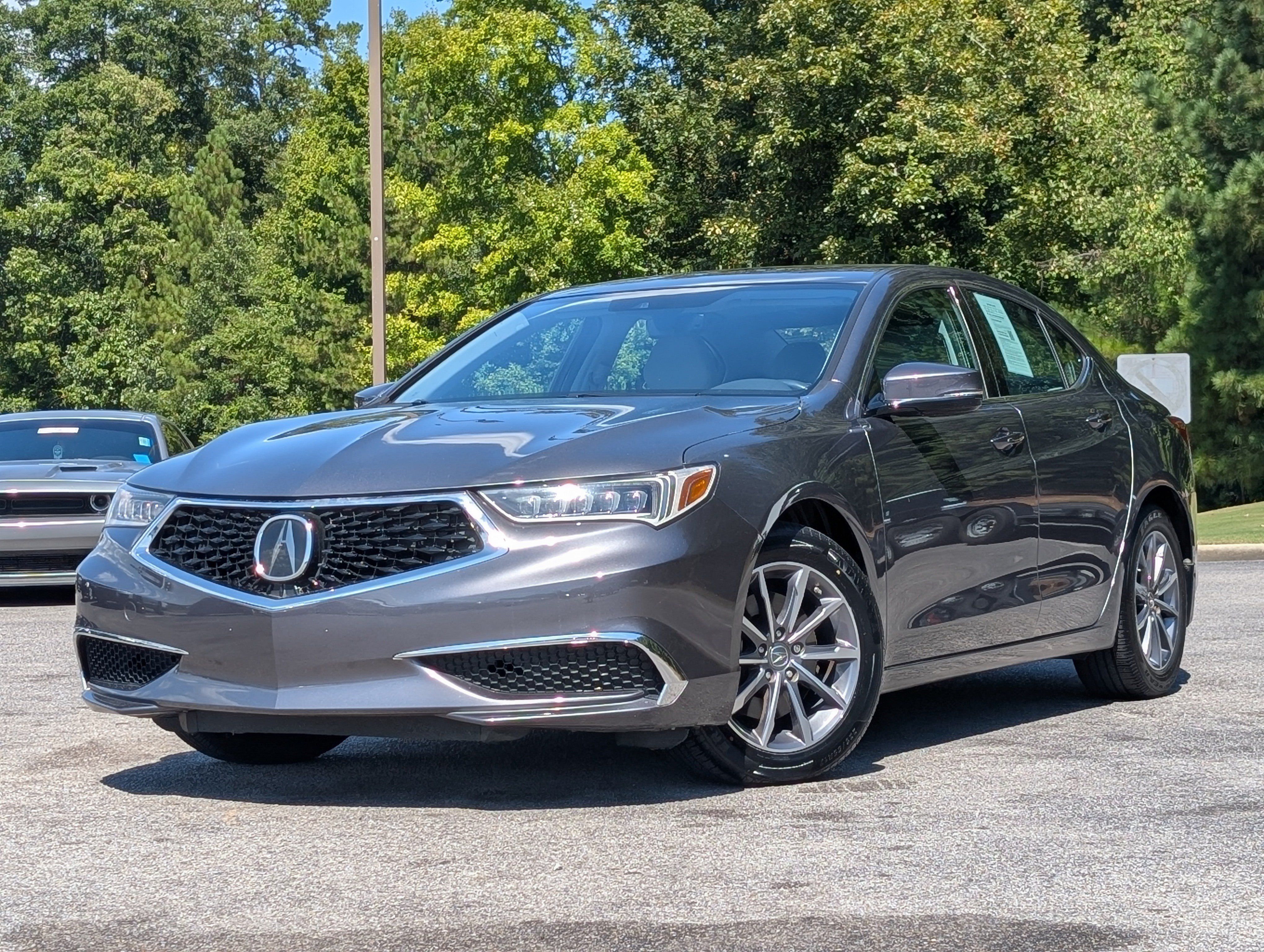 Used 2020 Acura TLX FWD image 4