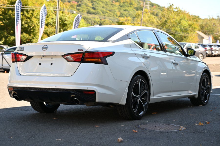 Used 2025 Nissan Altima 2.5 SR FWD image 6