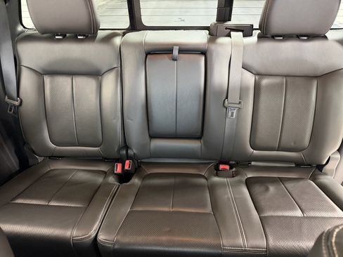 Used 2010 Ford F150 Lariat image 27