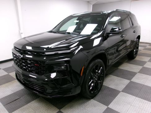 New 2026 Chevrolet Traverse RS w/ LPO, Floor Liner Package image 1