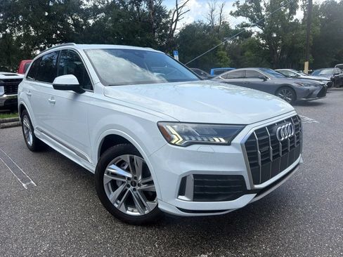 Used 2023 Audi Q7 3.0T Premium AWD/4WD image 6