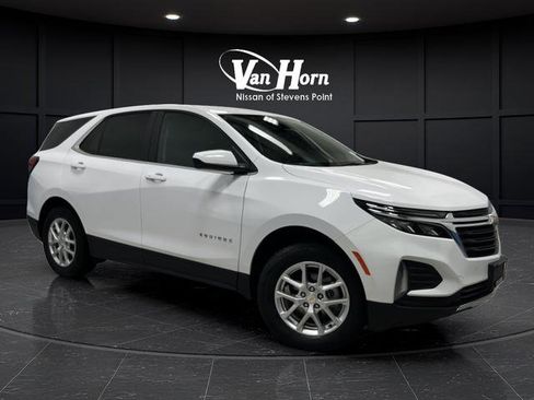 Used 2024 Chevrolet Equinox LT image 1