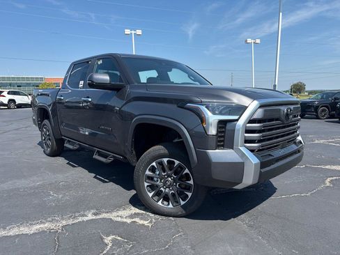 Used 2026 Toyota Tundra Limited w/ Power Package AWD/4WD image 2