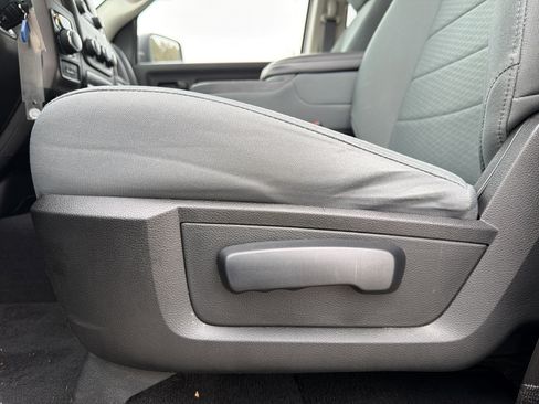 Used 2018 RAM 1500 Express w/ Express Value Package image 24