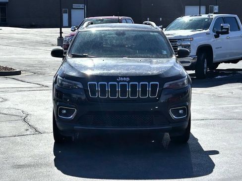 Used 2019 Jeep Cherokee Limited image 9