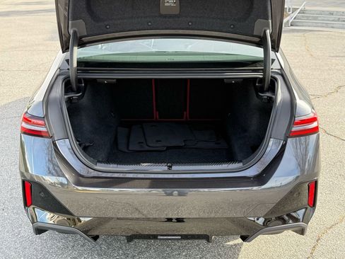 Used 2026 BMW 530i w/ M Sport Package image 16