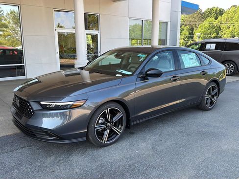 New 2026 Honda Accord SE image 1