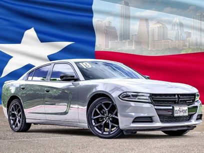 Used 2019 Dodge Charger SXT w/ Plus Group