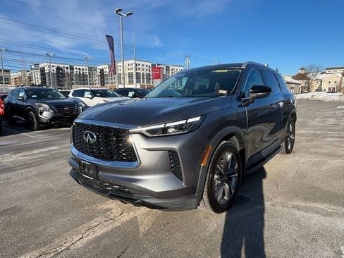 Used 2023 INFINITI QX60 Luxe w/ Performance Audio Package image 7