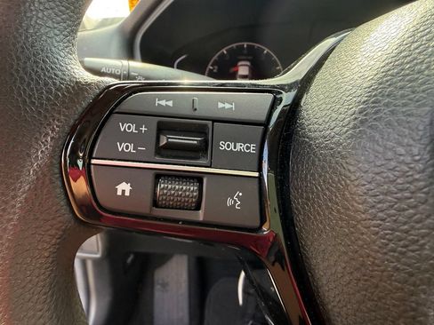 Used 2025 Honda Civic LX image 19