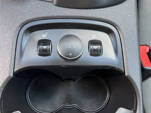 Used 2014 Ford Focus SE w/ SE Winter Package FWD image 22