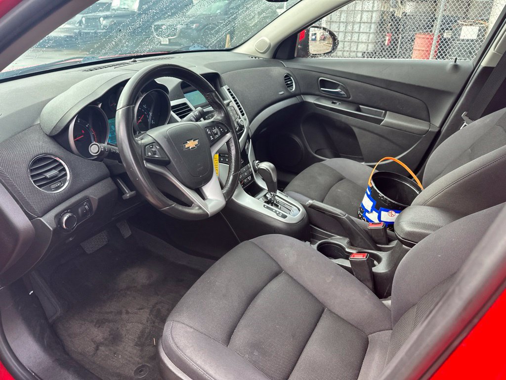 Used 2014 Chevrolet Cruze LT FWD image 8