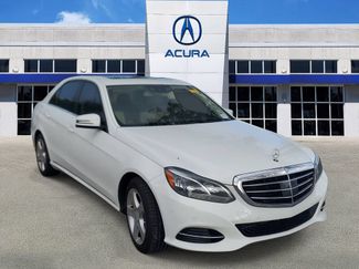 Used 2014 Mercedes-Benz E 350 Sedan video 1