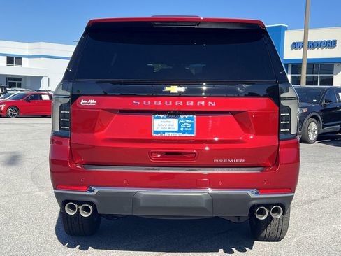 New 2026 Chevrolet Suburban Premier image 25