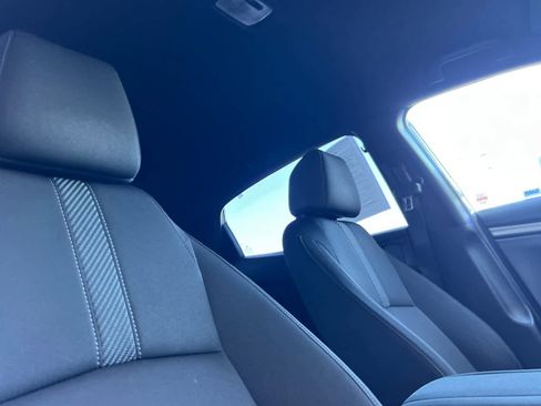 Used 2019 Honda Civic Sport image 16