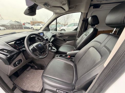 Used 2019 Ford Transit Connect XL image 17