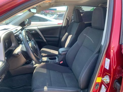 Used 2018 Toyota RAV4 XLE w/ Plus Extra Value Package FWD image 18