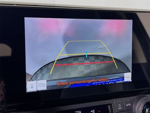 Certified 2024 Toyota Grand Highlander XLE image 13