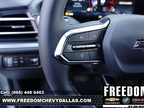 New 2026 Chevrolet Traverse LT w/ Midnight/Sport Edition image 24