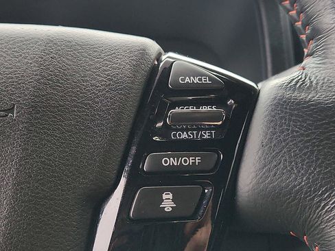 Used 2023 Nissan Frontier PRO-4X w/ Pro Convenience Package image 21