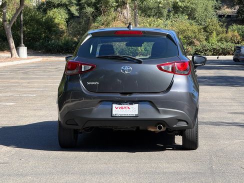 Used 2020 Toyota Yaris LE FWD image 4