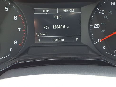 Used 2025 Chevrolet Trax LS FWD image 32