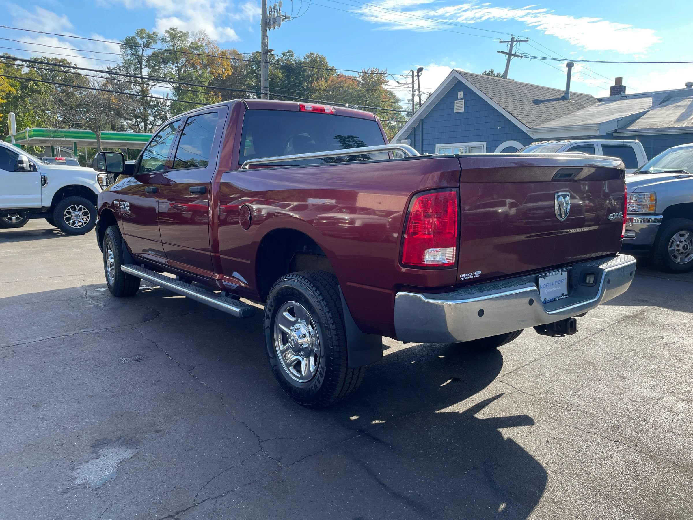 Used 2017 RAM 2500 Tradesman w/ Chrome Appearance Group AWD/4WD image 3