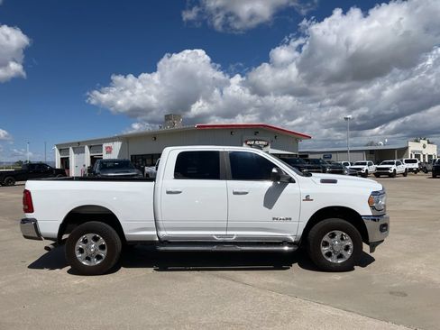 Used 2022 RAM 2500 Big Horn w/ Level 1 Equipment Group AWD/4WD image 6