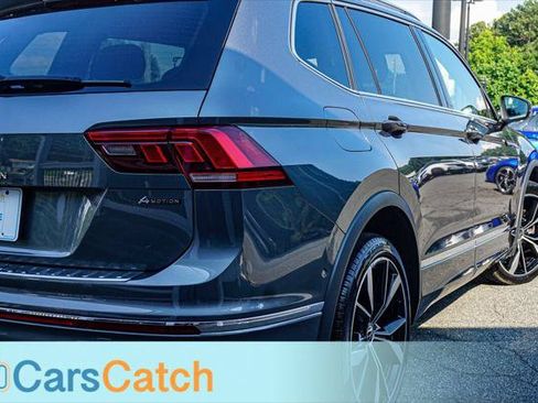 Used 2022 Volkswagen Tiguan SEL R-Line AWD/4WD image 7