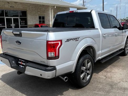 Used 2016 Ford F150 XLT w/ Equipment Group 302A Luxury AWD/4WD image 4