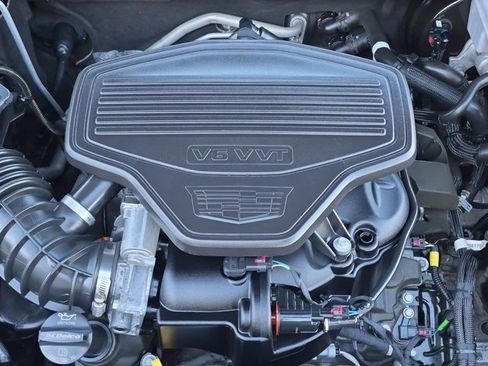 Used 2024 Cadillac XT5 Premium Luxury AWD/4WD image 25