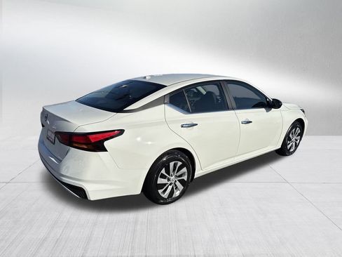 New 2025 Nissan Altima 2.5 S image 8
