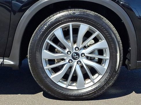 Used 2025 INFINITI QX50 Pure image 8