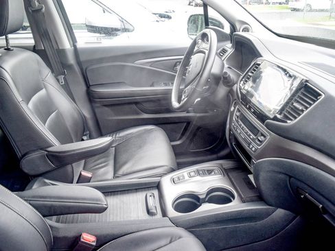 Used 2023 Honda Ridgeline RTL-E image 8