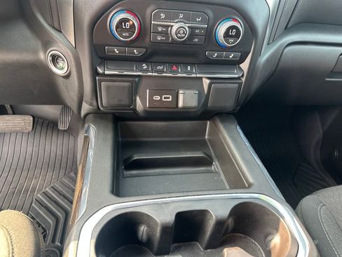 Used 2022 Chevrolet Silverado 1500 RST image 22