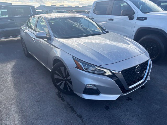 Used 2022 Nissan Altima 2.5 SV FWD image 3