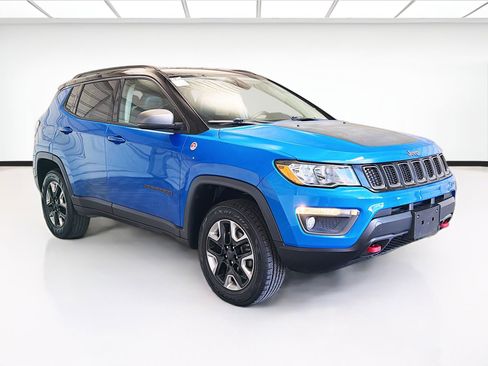 Used 2018 Jeep Compass Trailhawk w/ Navigation Group image 3
