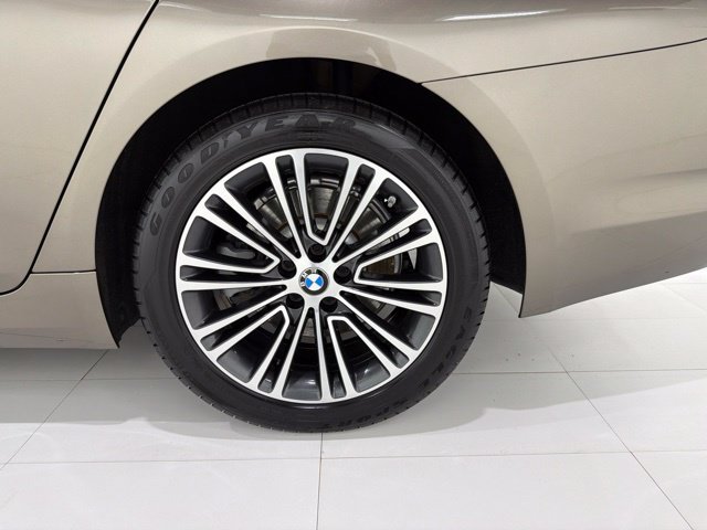 Used 2019 BMW 530i xDrive w/ Convenience Package AWD/4WD image 44