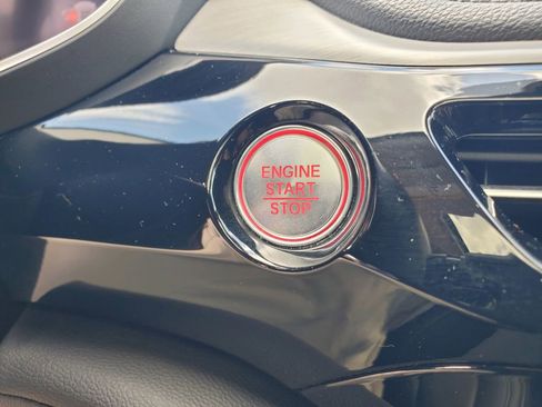 Used 2023 Acura MDX SH-AWD image 29