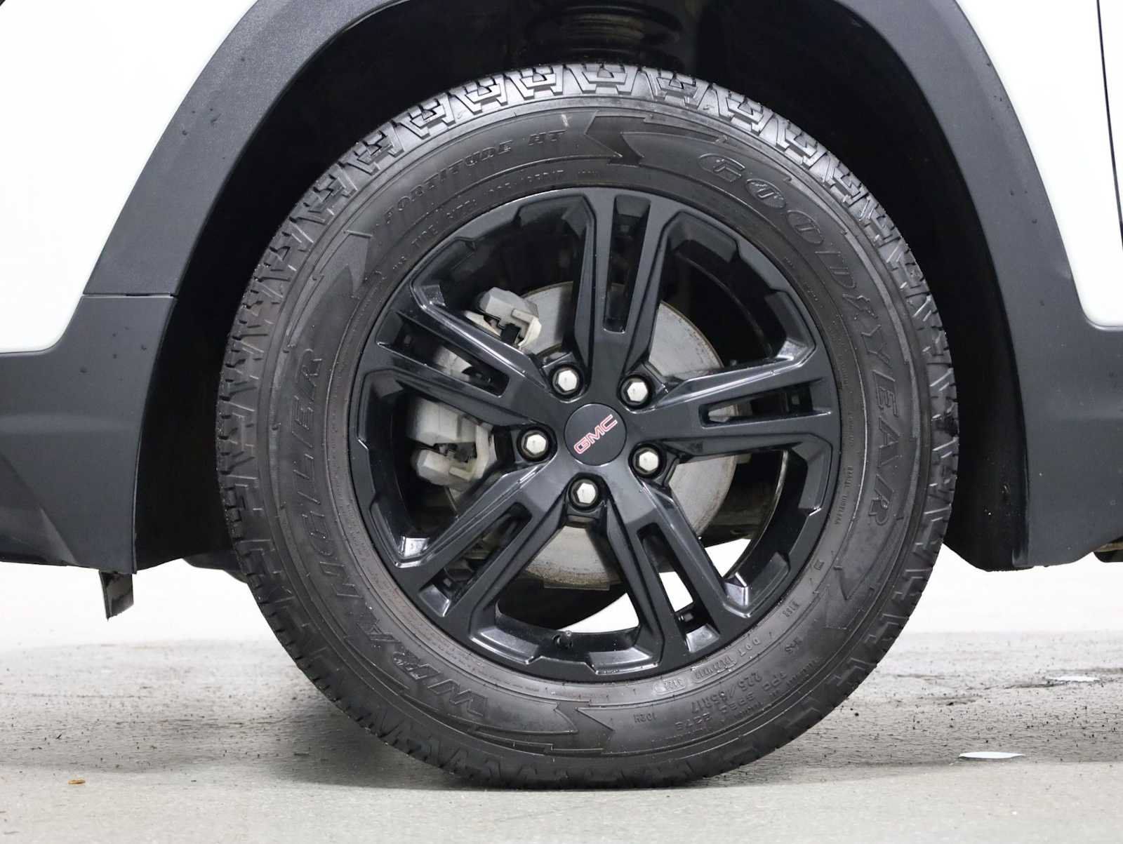 Used 2023 GMC Terrain AT4 w/ Tech Package AWD/4WD image 37