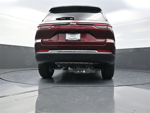 New 2025 Jeep Grand Cherokee Laredo image 22