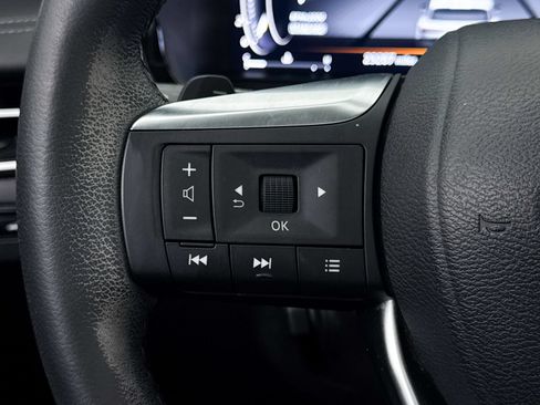 Used 2023 INFINITI QX60 Luxe w/ Performance Audio Package FWD image 41