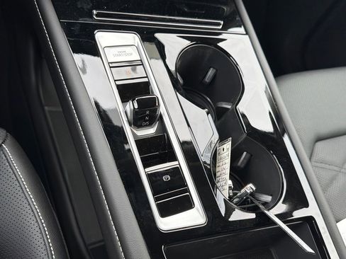 New 2026 Volkswagen Atlas SE FWD image 21