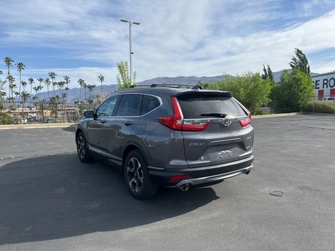 Used 2018 Honda CR-V Touring image 6